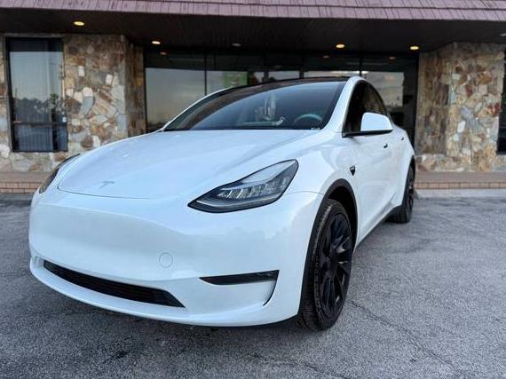 TESLA MODEL Y 2023 7SAYGDEE4PA051605 image